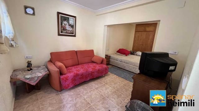 4 soverom Villa til salgs i San Miguel de Salinas med svømmebasseng - € 215 000 (Ref: 9404246)