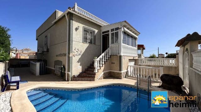 4 soverom Villa til salgs i San Miguel de Salinas med svømmebasseng - € 215 000 (Ref: 9404246)