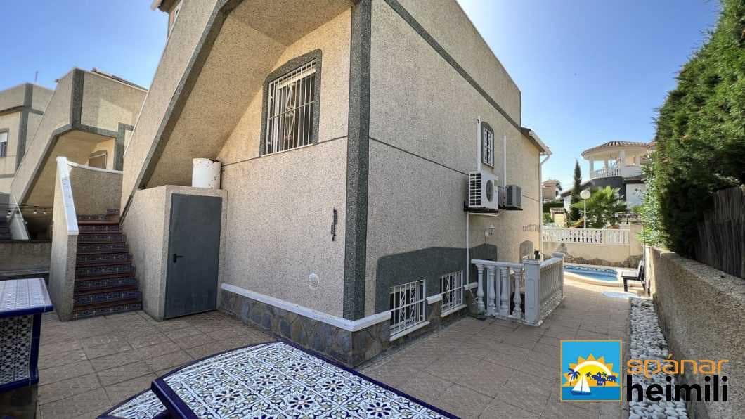 4 soverom Villa til salgs i San Miguel de Salinas med svømmebasseng - € 215 000 (Ref: 9404246)