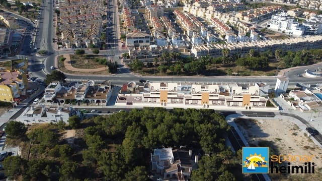 2 makuuhuone Omakotitalo myytävänä paikassa Villamartin, Orihuela mukana uima-altaan - 328 000 € (Ref: 9404247)