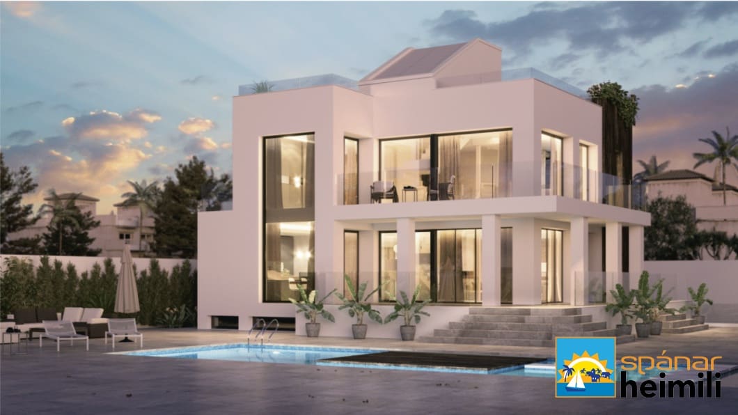 4 slaapkamer Villa te koop in Torrevieja met zwembad - € 1.750.000 (Ref: 9404256)
