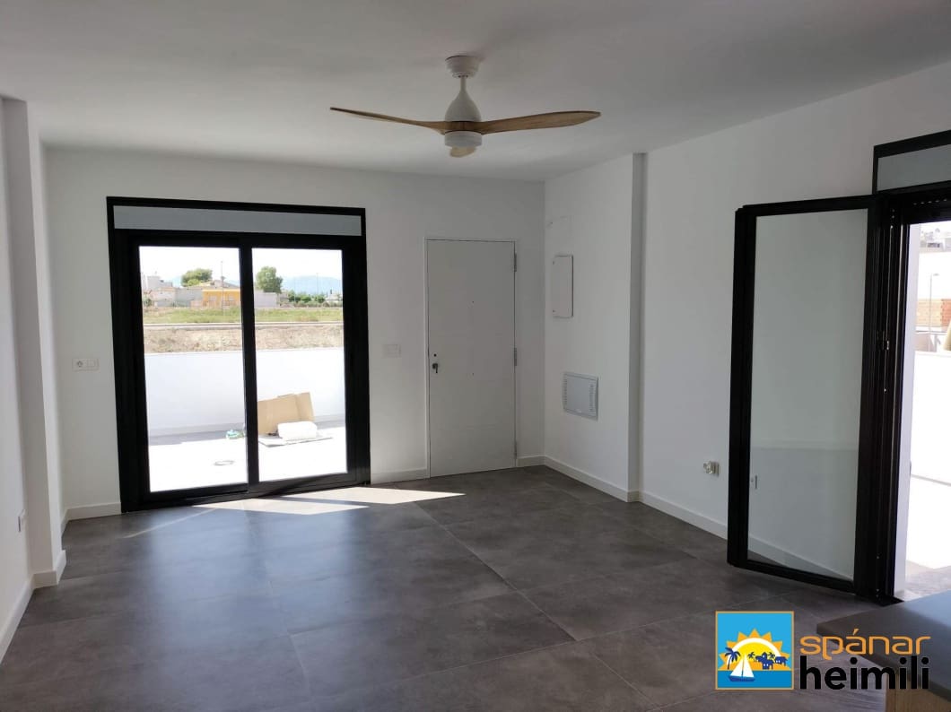 3 bedroom Villa for sale in Daya Nueva with pool - € 269,000 (Ref: 9404257)