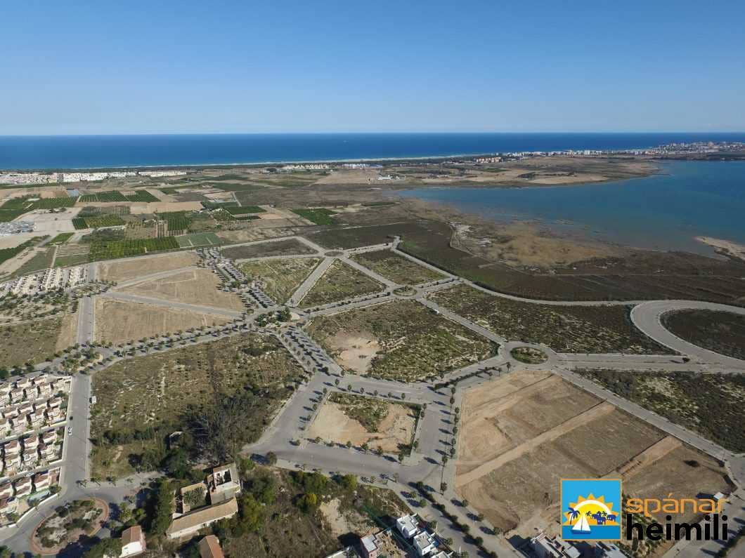 2 bedroom Apartment for sale in El Raso with pool - € 280,000 (Ref: 9404261)