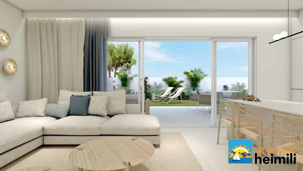 Apartamento de 3 habitaciones en Pilar de la Horadada en venta con piscina - 345.000 € (Ref: 9404267)