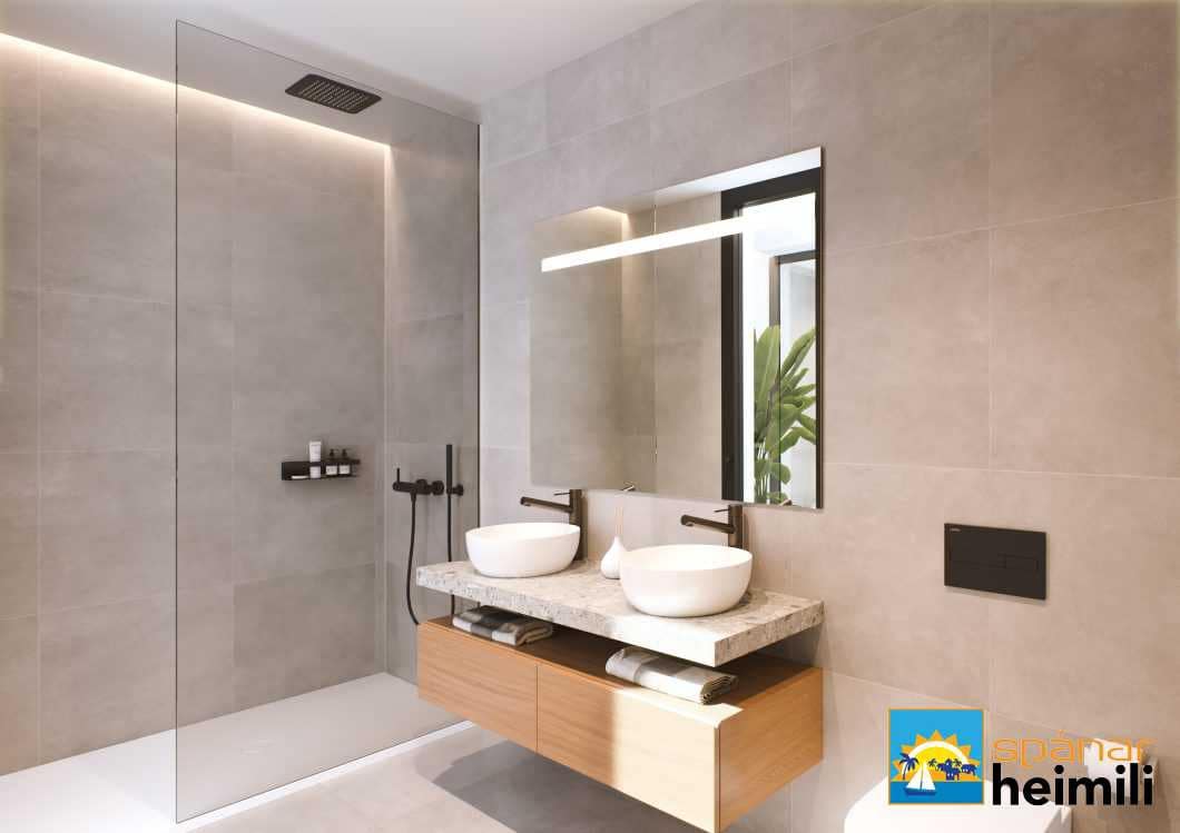 3 bedroom Villa for sale in Los Alcazares with pool - € 780,000 (Ref: 9404269)