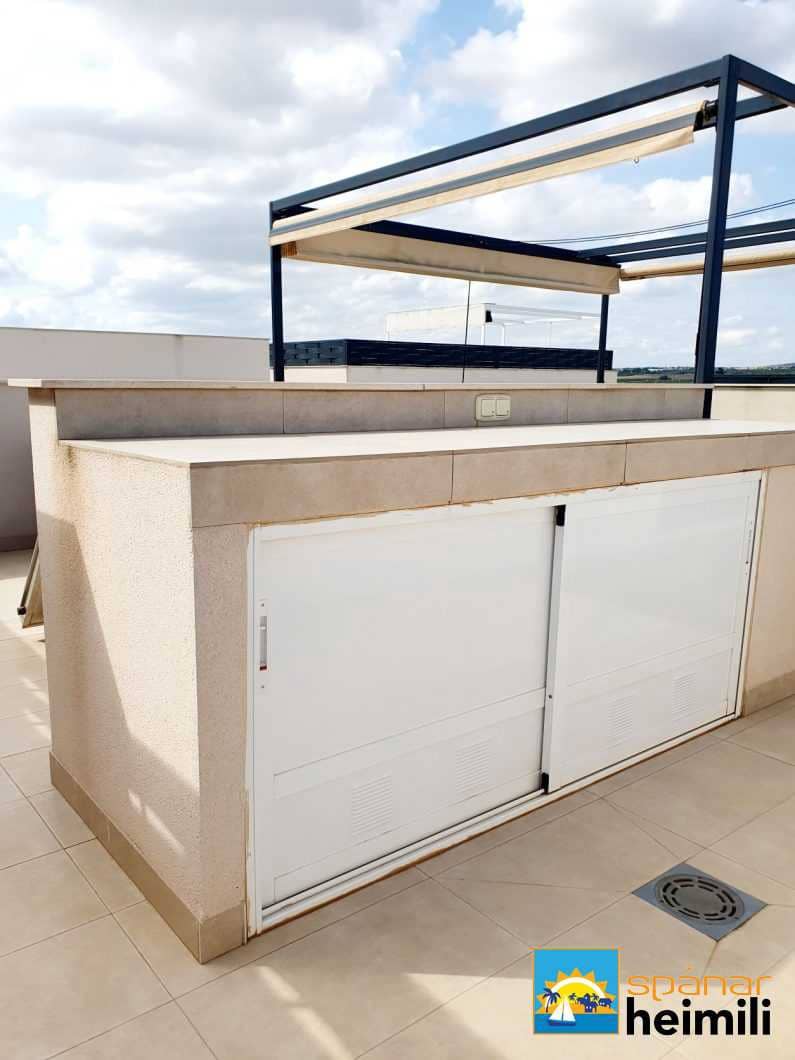 3 slaapkamer Villa te koop in Benijofar met zwembad - € 328.000 (Ref: 9404274)