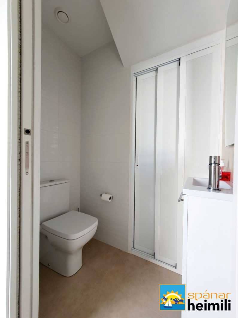 3 slaapkamer Villa te koop in Benijofar met zwembad - € 328.000 (Ref: 9404274)