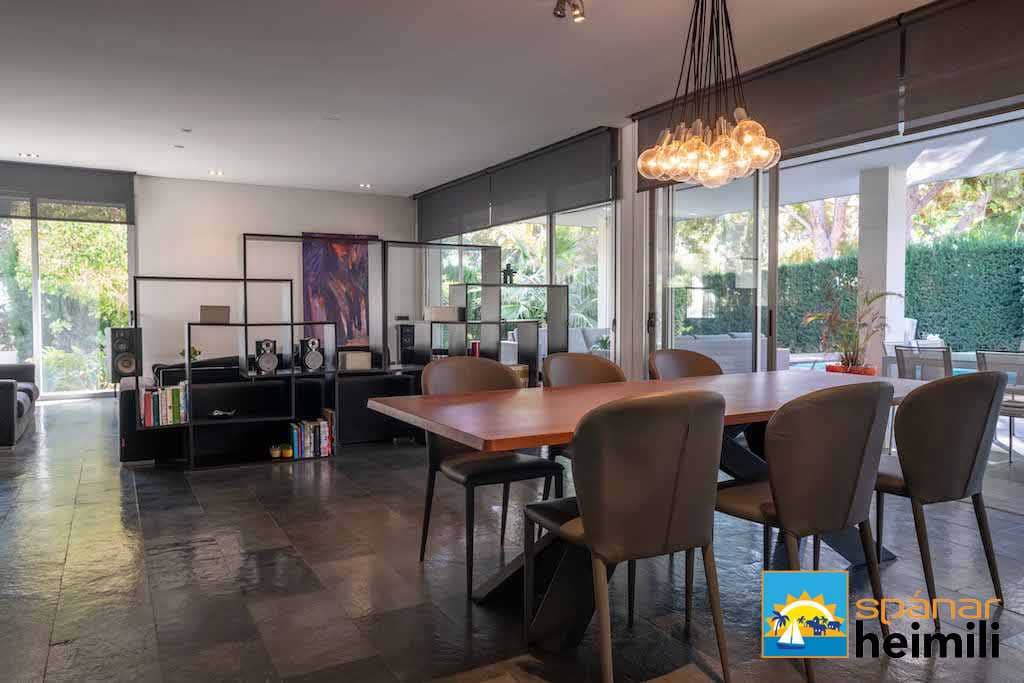 3 slaapkamer Villa te koop in Los Balcones met zwembad - € 805.000 (Ref: 9404275)