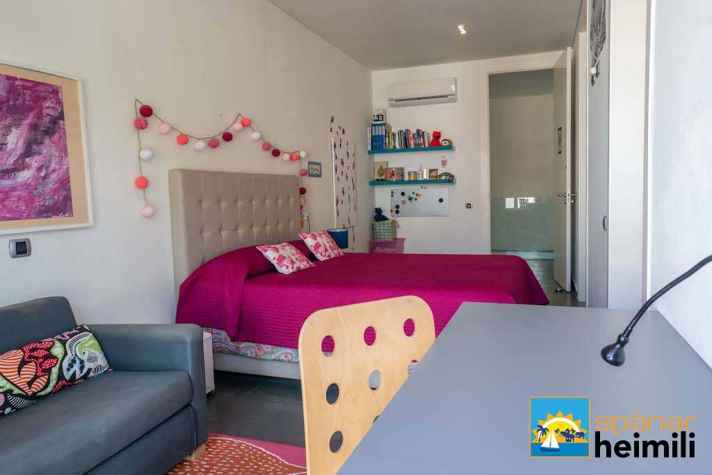 3 slaapkamer Villa te koop in Los Balcones met zwembad - € 805.000 (Ref: 9404275)