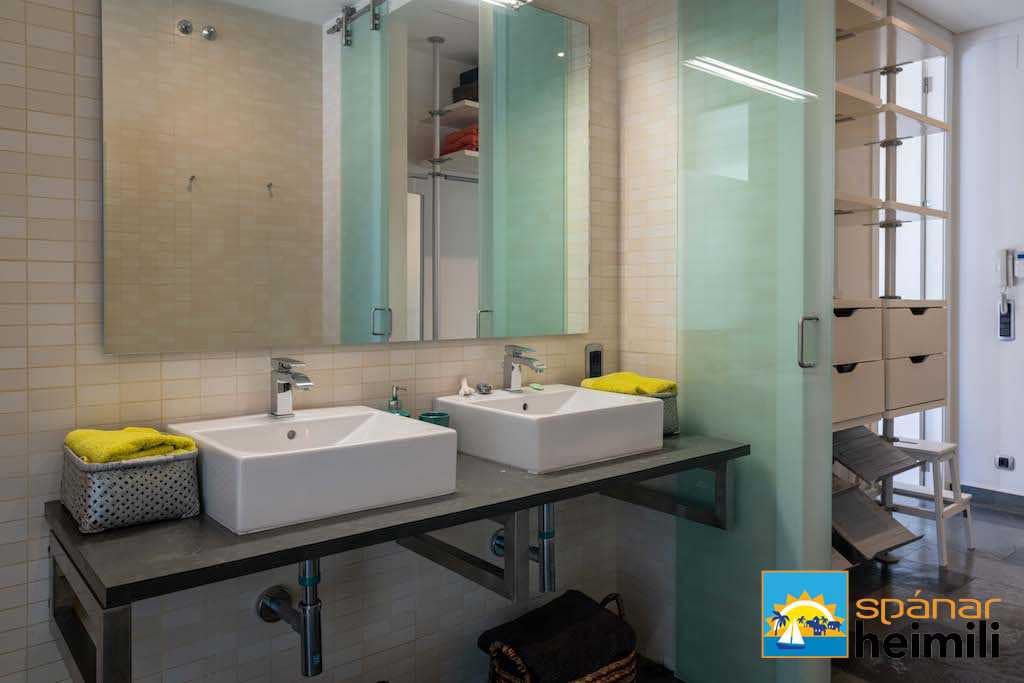 3 slaapkamer Villa te koop in Los Balcones met zwembad - € 805.000 (Ref: 9404275)