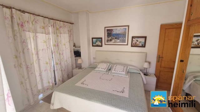 3 sovrum Semi-fristående Villa till salu i Torrevieja med pool - 164 000 € (Ref: 9404281)