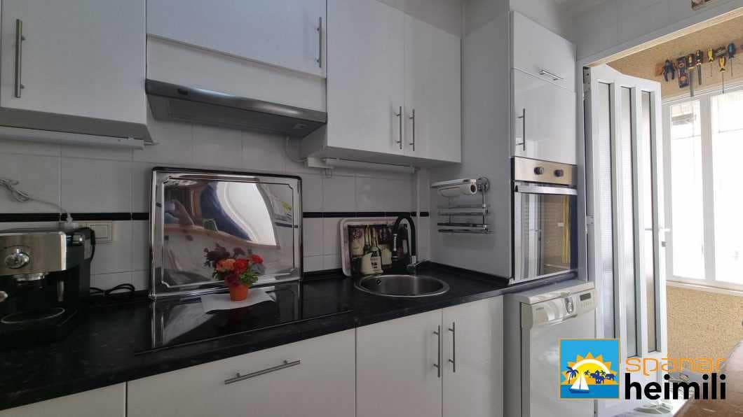 3 sovrum Semi-fristående Villa till salu i Torrevieja med pool - 164 000 € (Ref: 9404281)