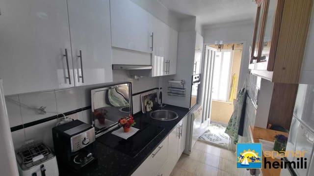 3 sovrum Semi-fristående Villa till salu i Torrevieja med pool - 164 000 € (Ref: 9404281)