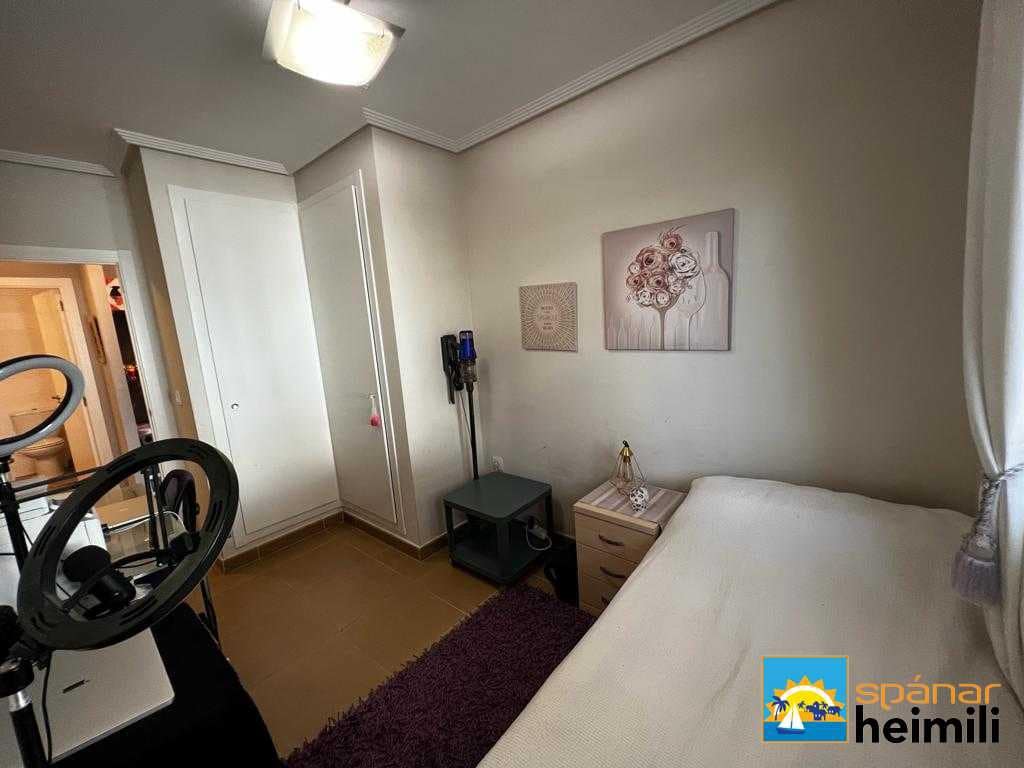 2 bedroom Apartment for sale in Playa Flamenca with pool - € 254,900 (Ref: 9404282)