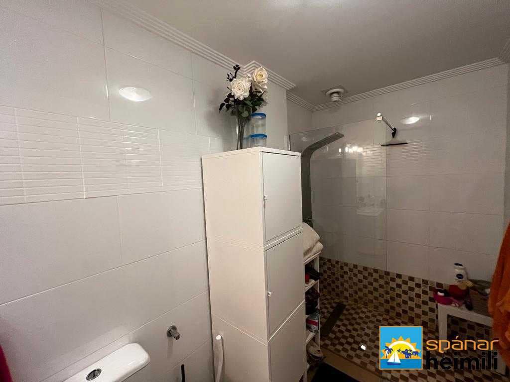 2 bedroom Apartment for sale in Playa Flamenca with pool - € 254,900 (Ref: 9404282)