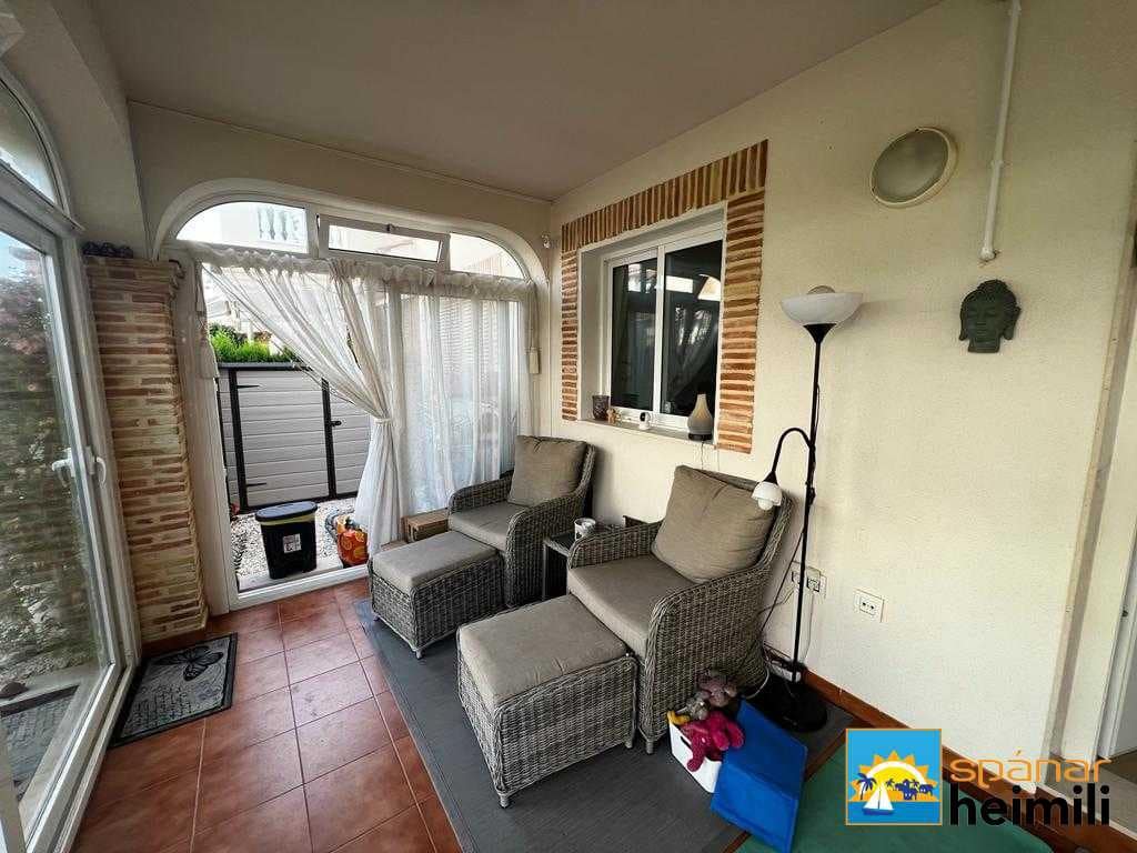 2 bedroom Apartment for sale in Playa Flamenca with pool - € 254,900 (Ref: 9404282)