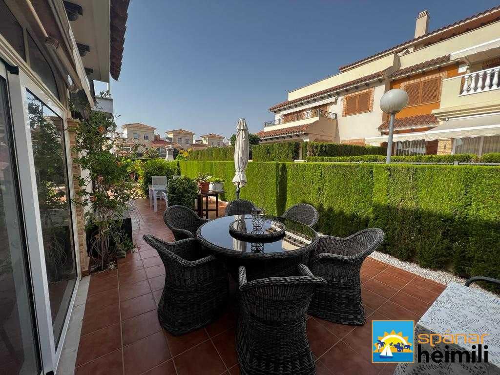 2 bedroom Apartment for sale in Playa Flamenca with pool - € 254,900 (Ref: 9404282)