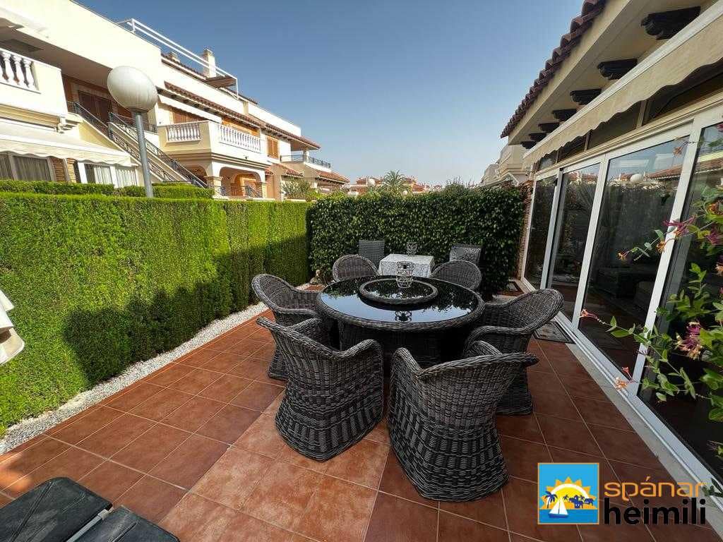 2 bedroom Apartment for sale in Playa Flamenca with pool - € 254,900 (Ref: 9404282)