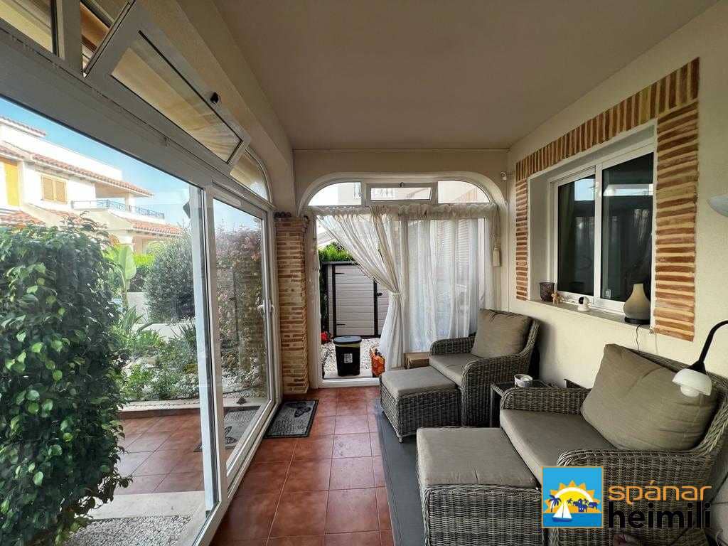 2 bedroom Apartment for sale in Playa Flamenca with pool - € 254,900 (Ref: 9404282)