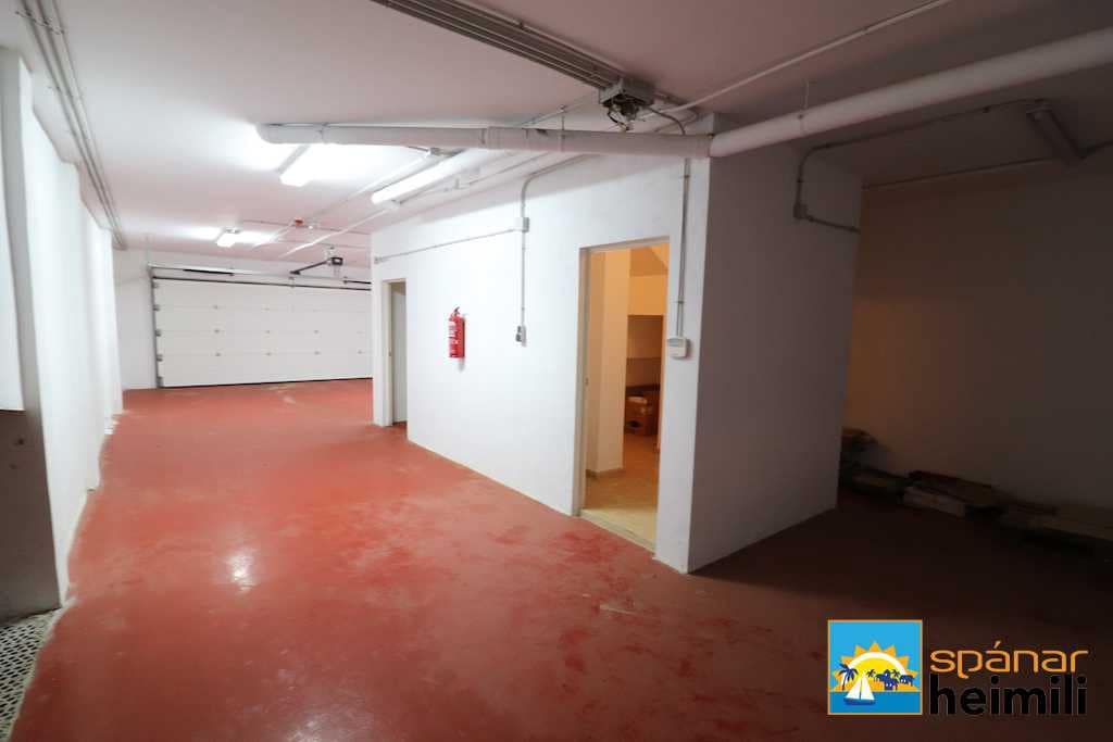 4 makuuhuone Omakotitalo myytävänä paikassa Cabo Roig mukana uima-altaan - 504 000 € (Ref: 9404284)