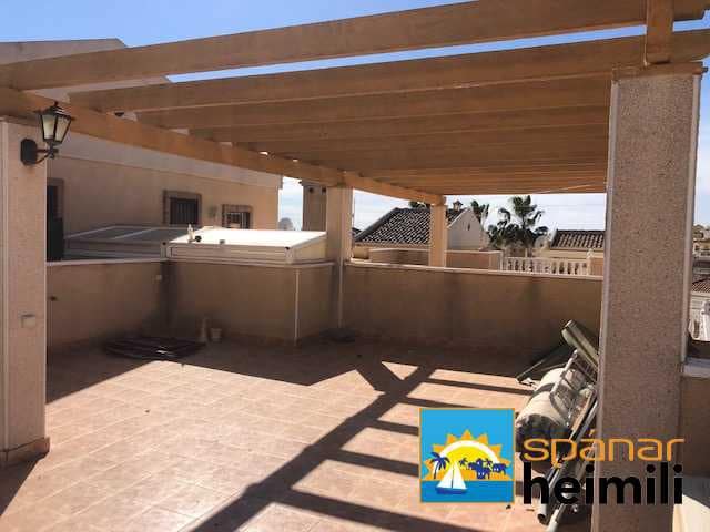 Apartamento de 2 habitaciones en Villamartin, Orihuela en venta con piscina - 137.500 € (Ref: 9404289)