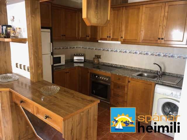 Apartamento de 2 habitaciones en Villamartin en venta con piscina - 137.500 € (Ref: 9404289)