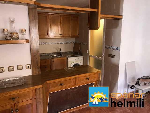 Apartamento de 2 habitaciones en Villamartin en venta con piscina - 137.500 € (Ref: 9404289)