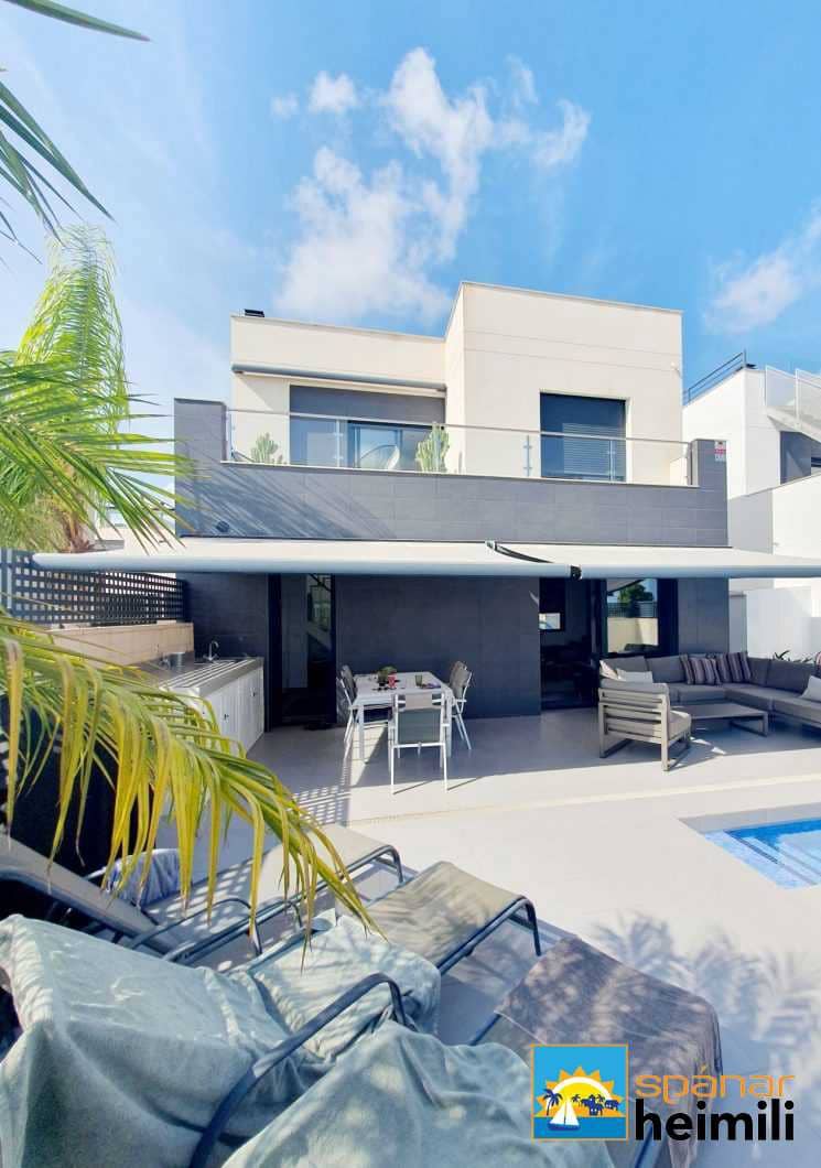 3 bedroom Villa for sale in Dona Pepa with pool - € 375,000 (Ref: 9404291)