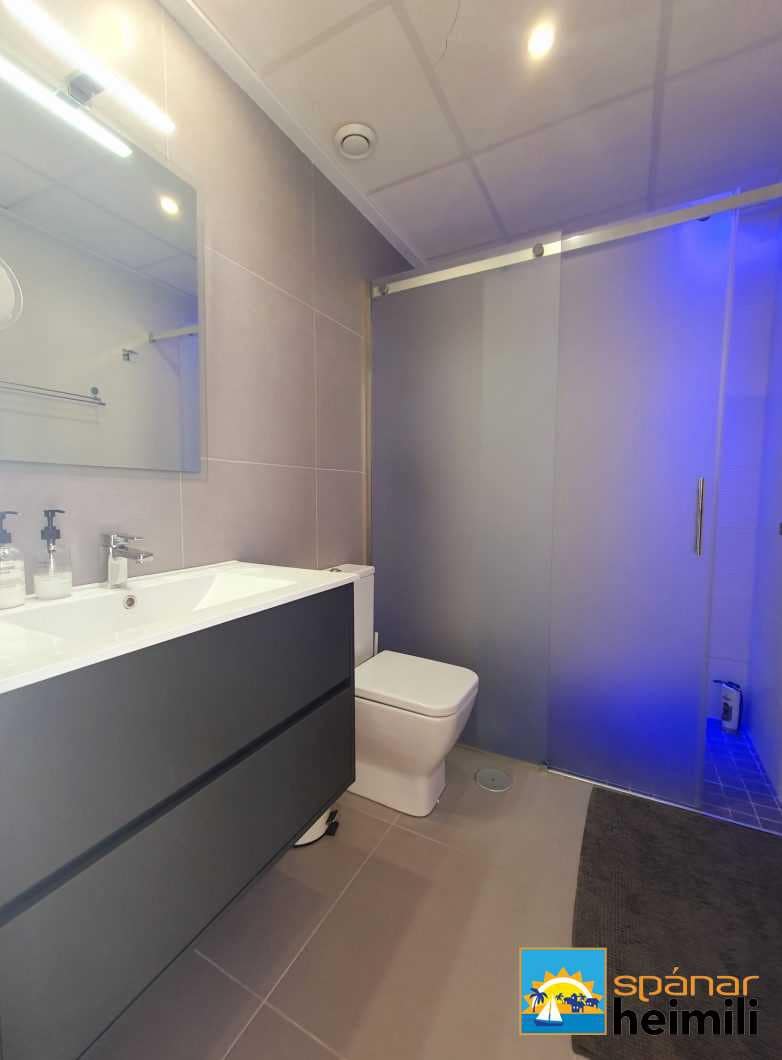 3 bedroom Villa for sale in Dona Pepa with pool - € 375,000 (Ref: 9404291)