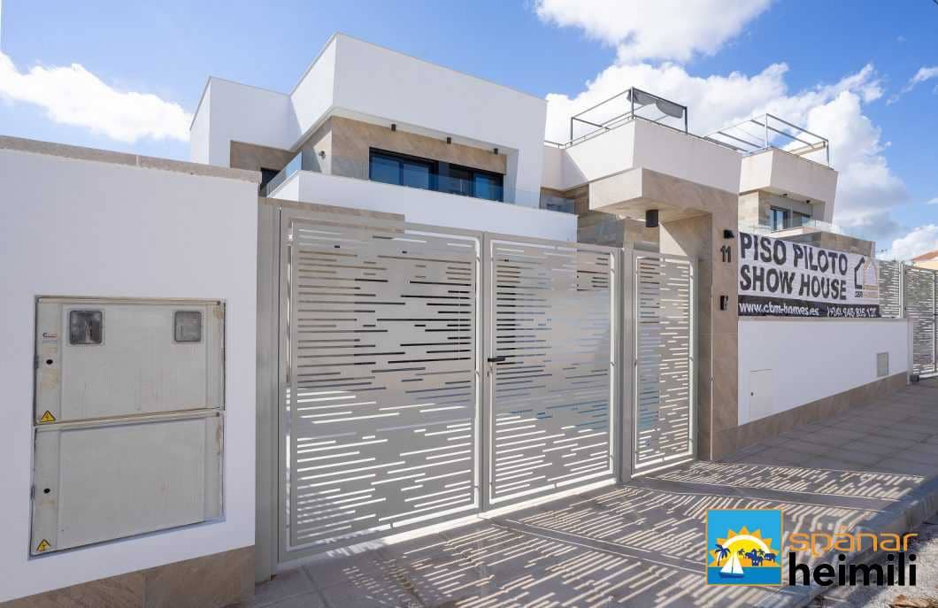 3 camera da letto Villa in vendita in Torrevieja con piscina - 399.000 € (Rif: 9404292)
