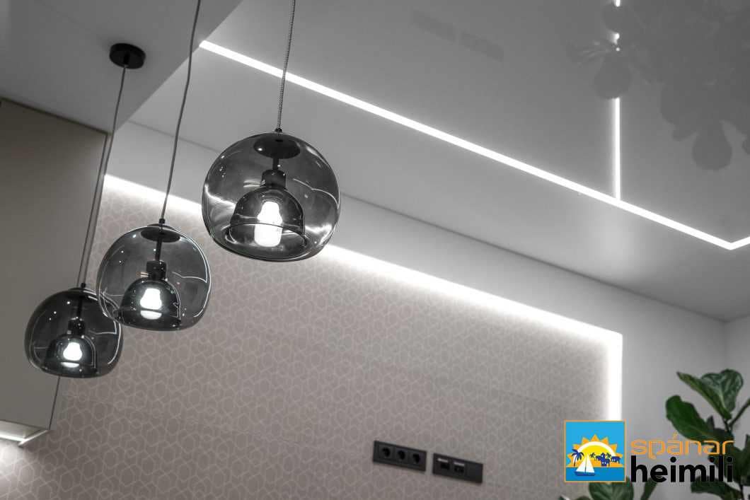 3 camera da letto Villa in vendita in Torrevieja con piscina - 399.000 € (Rif: 9404292)