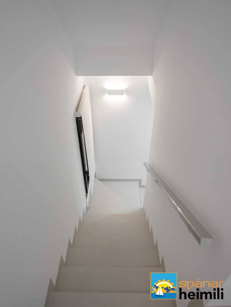 3 camera da letto Villa in vendita in Torrevieja con piscina - 399.000 € (Rif: 9404292)