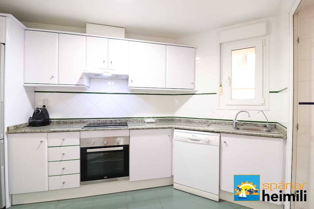 2 makuuhuone Omakotitalo myytävänä paikassa Cabo Roig mukana uima-altaan - 199 900 € (Ref: 9404295)