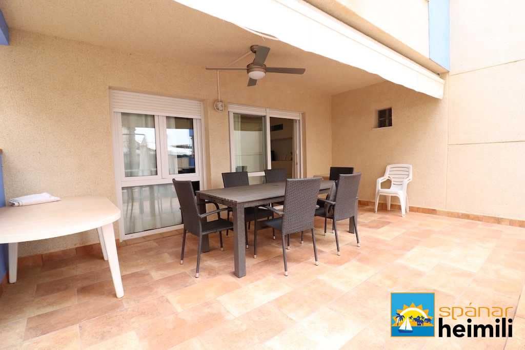 2 makuuhuone Omakotitalo myytävänä paikassa Cabo Roig mukana uima-altaan - 199 900 € (Ref: 9404295)