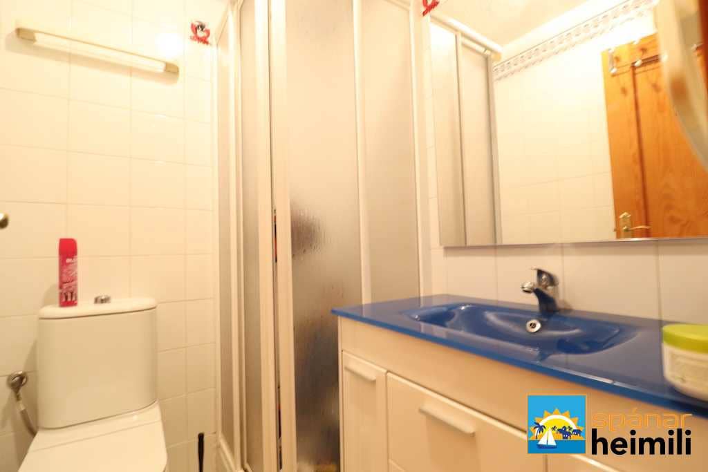 2 bedroom Apartment for sale in Playa Flamenca with pool - € 155,000 (Ref: 9404296)