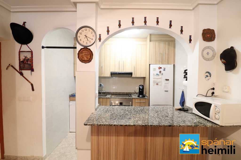 2 bedroom Apartment for sale in Playa Flamenca with pool - € 155,000 (Ref: 9404296)