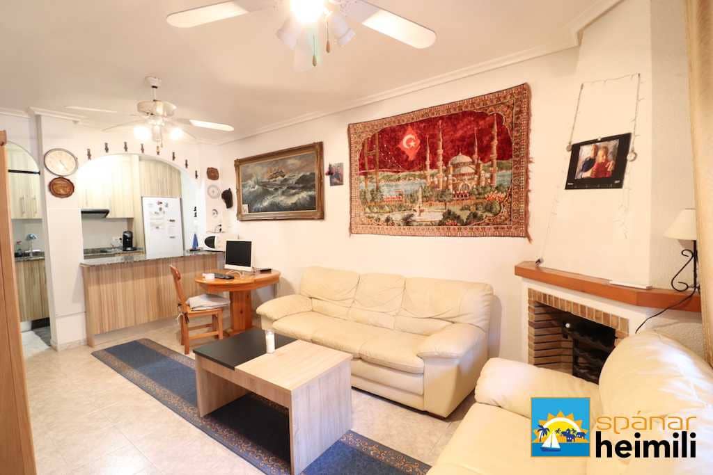 2 bedroom Apartment for sale in Playa Flamenca with pool - € 155,000 (Ref: 9404296)