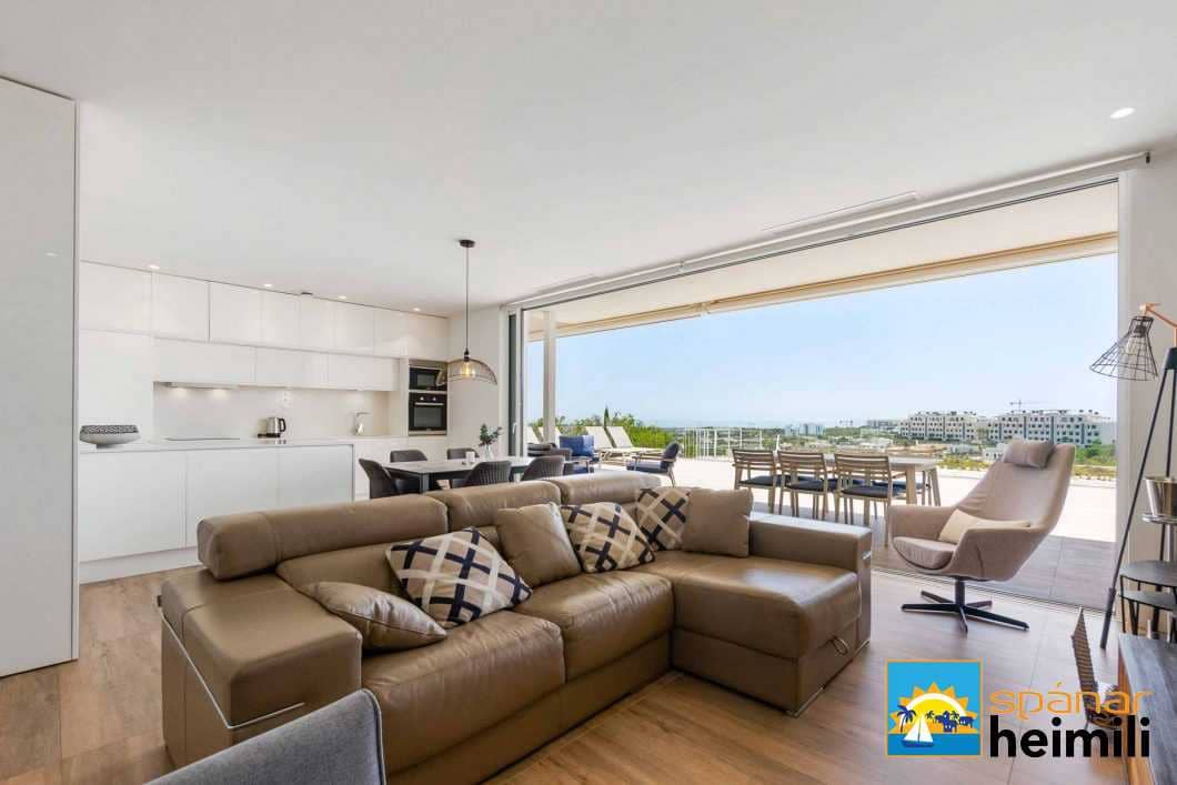 3 bedroom Apartment for sale in Las Colinas Golf with pool - € 559,000 (Ref: 9404298)