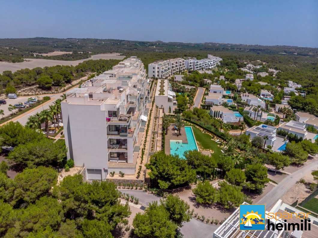3 bedroom Apartment for sale in Las Colinas Golf with pool - € 559,000 (Ref: 9404298)