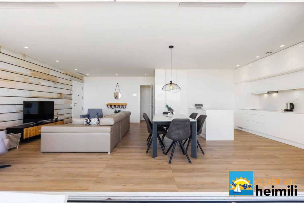 3 bedroom Apartment for sale in Las Colinas Golf with pool - € 559,000 (Ref: 9404298)