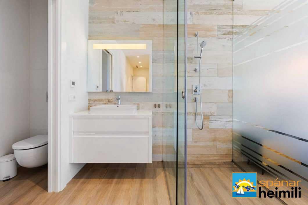 3 bedroom Apartment for sale in Las Colinas Golf with pool - € 559,000 (Ref: 9404298)