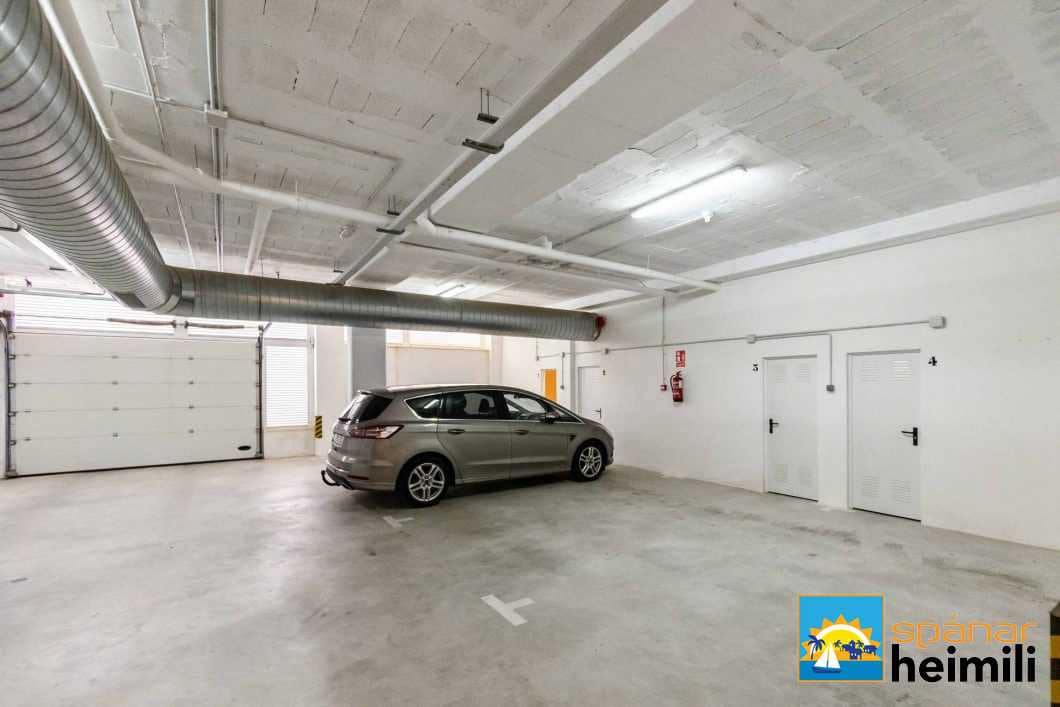 3 bedroom Apartment for sale in Las Colinas Golf with pool - € 559,000 (Ref: 9404298)