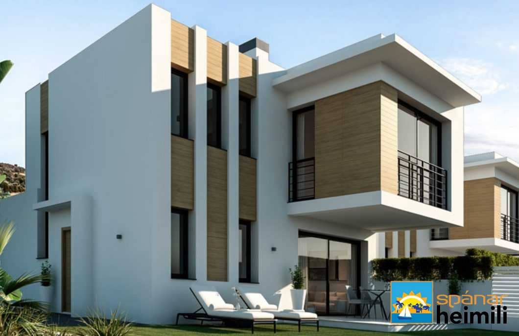 3 bedroom Townhouse for sale in Denia - € 438,000 (Ref: 9404299)