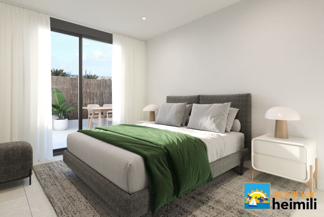 1 soveværelse Lejlighed til salg i Los Alcazares med swimmingpool - € 525.000 (Ref: 9404300)