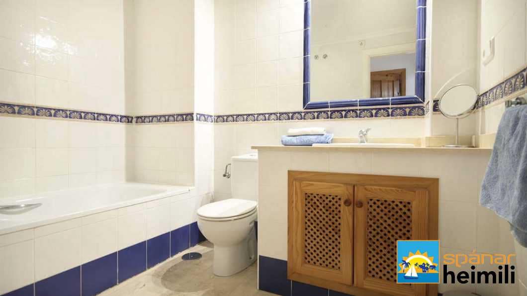 2 bedroom Apartment for sale in Orihuela Costa with pool - € 145,950 (Ref: 9404304)