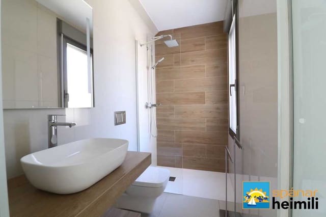 3 soverom Villa til salgs i San Miguel de Salinas med svømmebasseng - € 395 000 (Ref: 9404323)