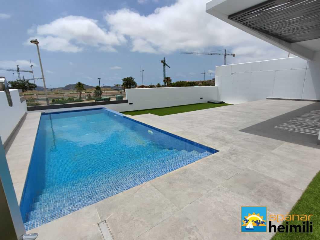 3 makuuhuone Paritalo myytävänä paikassa Finestrat mukana uima-altaan - 590 000 € (Ref: 9404324)