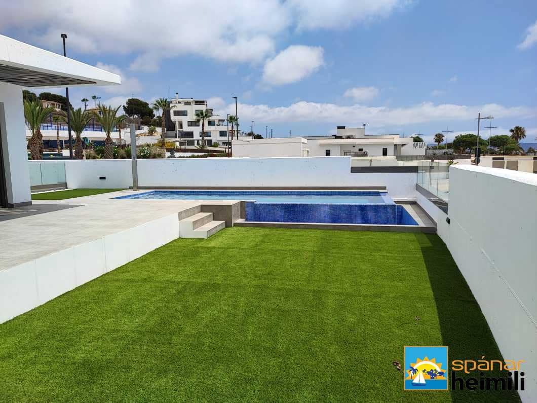 3 makuuhuone Paritalo myytävänä paikassa Finestrat mukana uima-altaan - 590 000 € (Ref: 9404324)