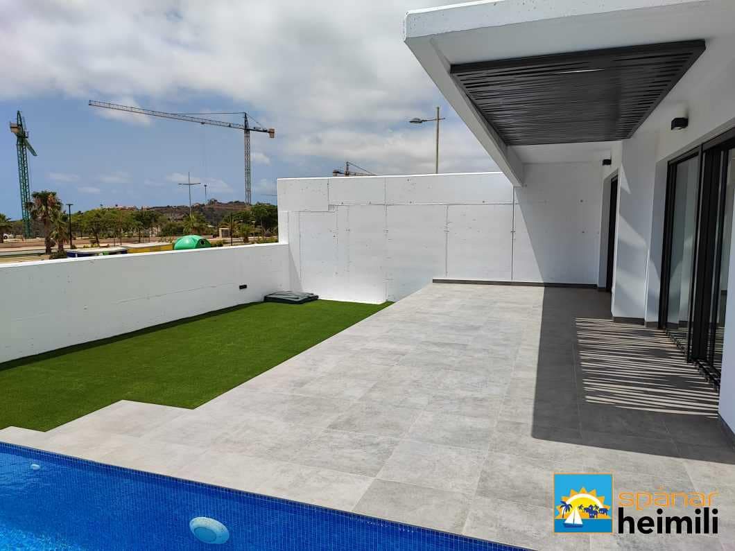 3 makuuhuone Paritalo myytävänä paikassa Finestrat mukana uima-altaan - 590 000 € (Ref: 9404324)