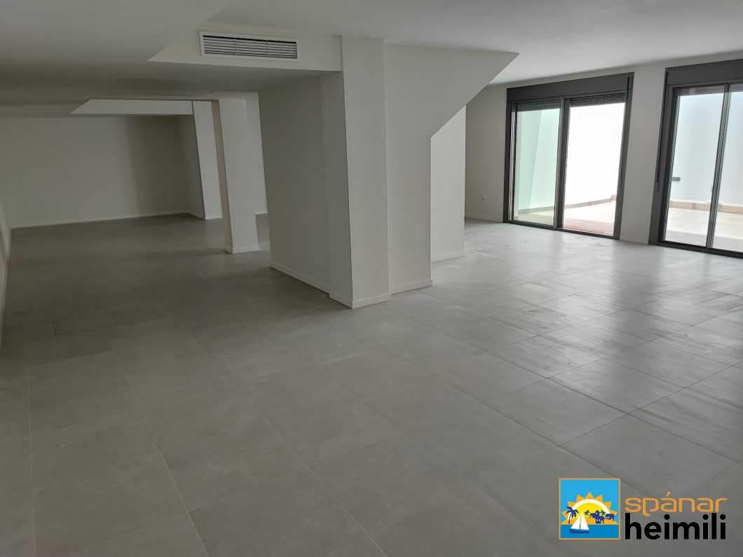 3 makuuhuone Paritalo myytävänä paikassa Finestrat mukana uima-altaan - 590 000 € (Ref: 9404324)